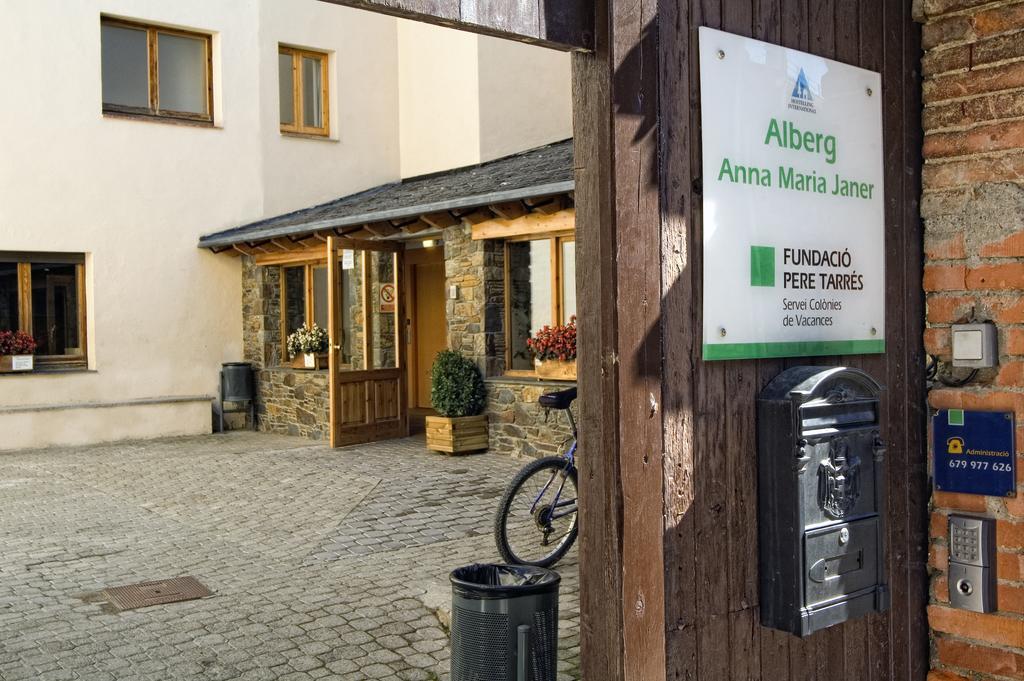 Alberg Anna Maria Janer Llivia Exterior foto